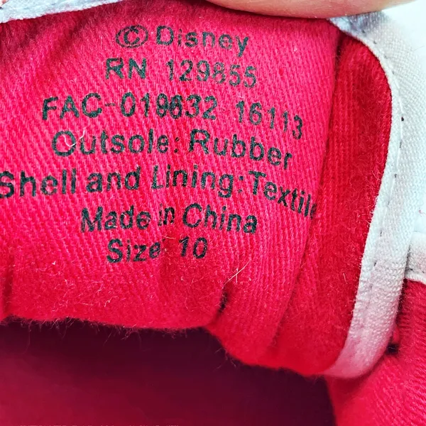 Disney 129855 All Over Mickey & Friends Print Canvas Shoes Sz 10 - Image 6