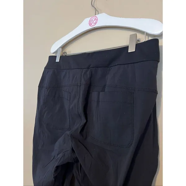 Athleta Black Womans Pants Size 8 - Image 9