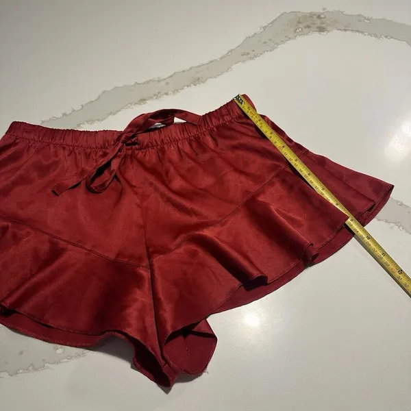 Victoria's Secret Red Pull On PJ Pajama Lounge Shorts Satin Sz Small S - Image 2