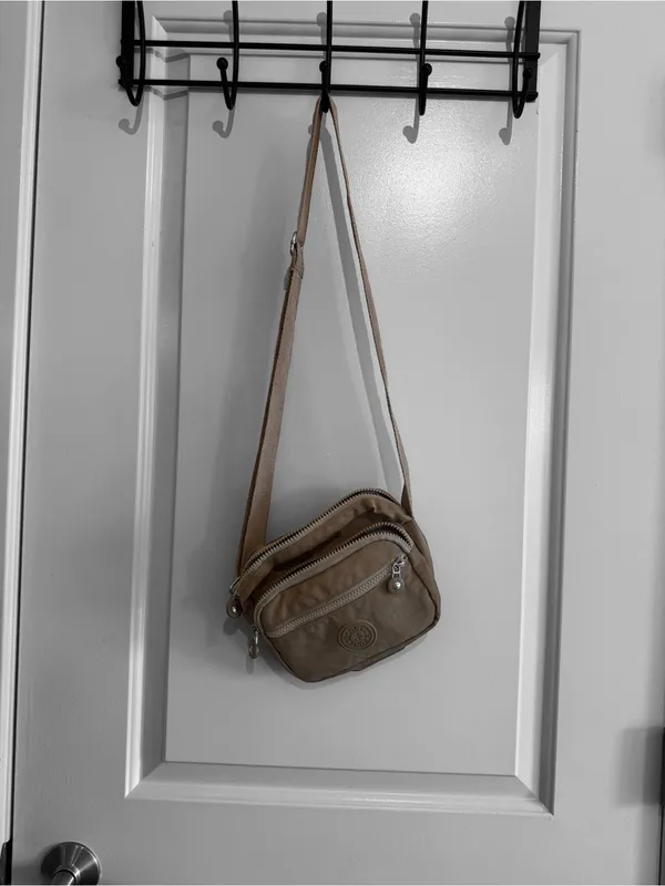 Y2K Beige Nylon Multi Pocket Crossbody Bag Utility Shoulder Bag - Image 3