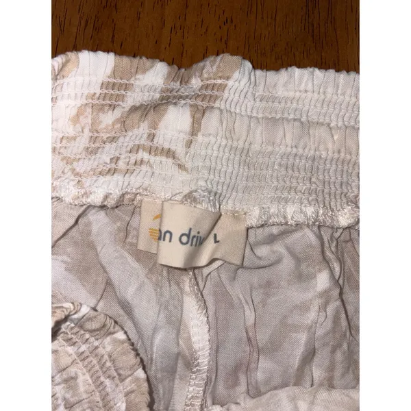 Ocean Drive Smocked Shorts Palm Leaf Print Tassel Detail Casual Size L‎ - Image 5