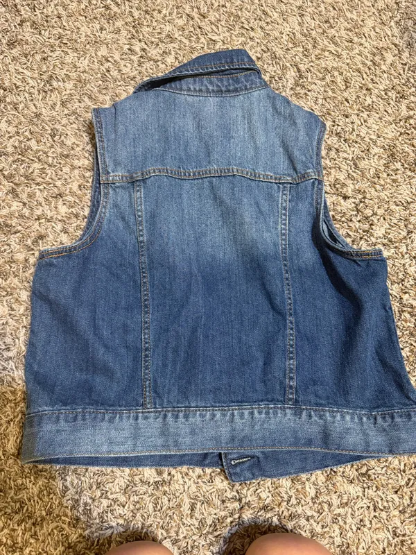 Women’s canyon river blues denim vest. Size large / xl - Image 2