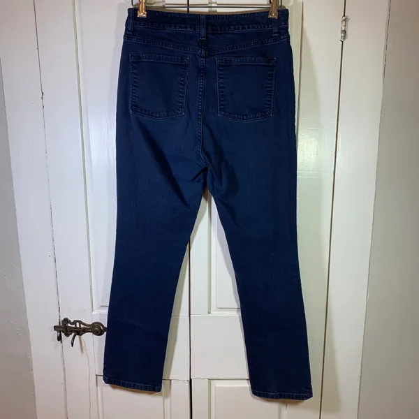LL‎ Bean Classic Fit Straight Leg Jeans Womens 10 Reg Dark Indigo Blue 284078 - Image 2