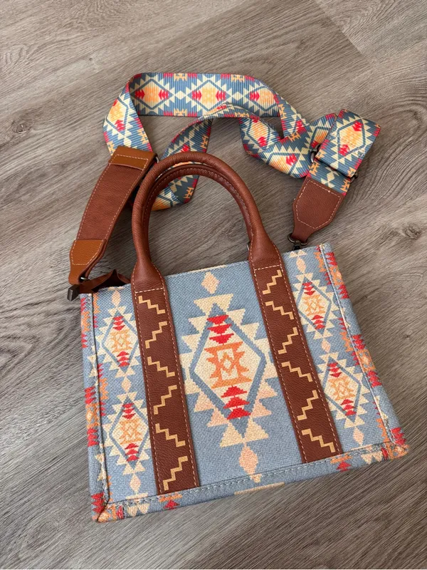 Wrangler Aztec Blue Western Tote Bag Crossbody Purse - Image 4