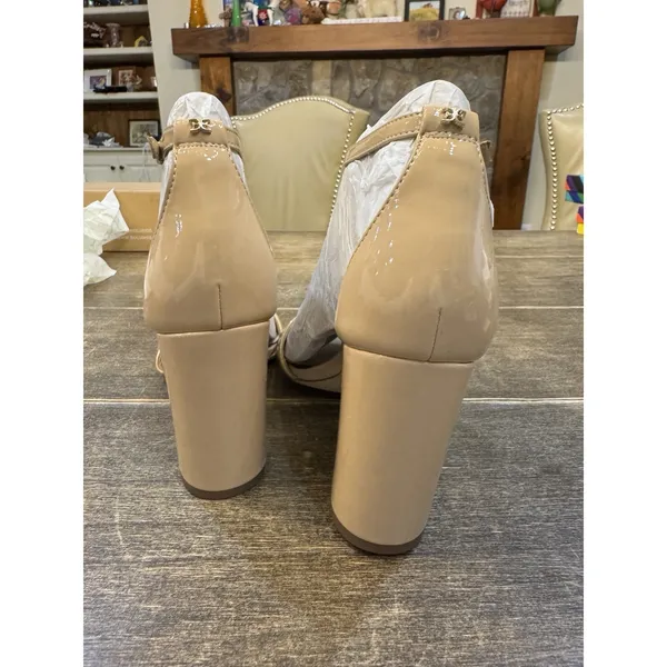 SAM EDELMAN Yaro Block Heel Sandal in Beige Patent Leather Size 9 - Image 5