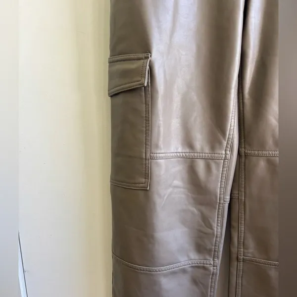Abercrombie and Fitch Curve Love‎ Vegan Leather 90s Relaxed Pants 6 boho grunge - Image 3