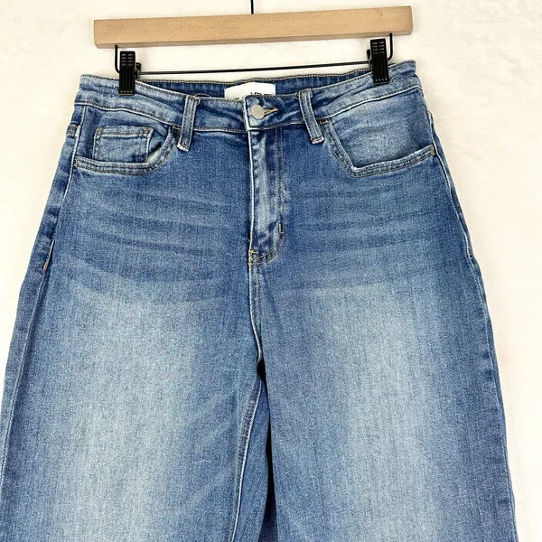 Vervet Super High Rise Raw Hem Wide Leg Crop Jeans Size 29 Stretch - Image 5