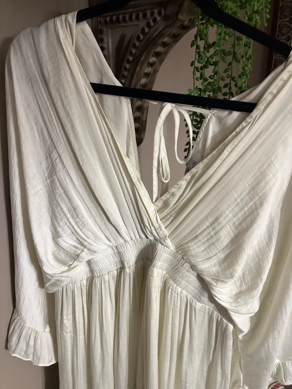 Women’s silk white dressy dress - Image 2