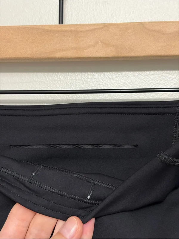 Lululemon Base Pace High-Rise Tight 25" in Black - Size 4 - Image 7