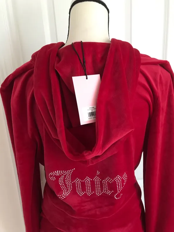 Juicy Couture Velour Set - Image 4