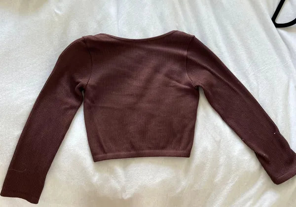 ZARA Brown Ribbed Sleeved Crop Top - Image 4