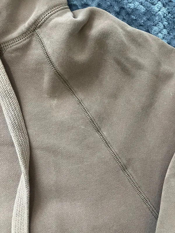 American Eagle hoodie - Image 3