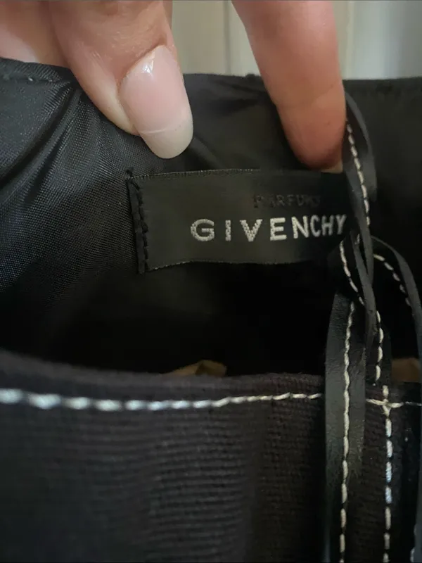 GIVENCHY PARFUMS LADIES vintage LARGE CANVAS BAG - Image 5