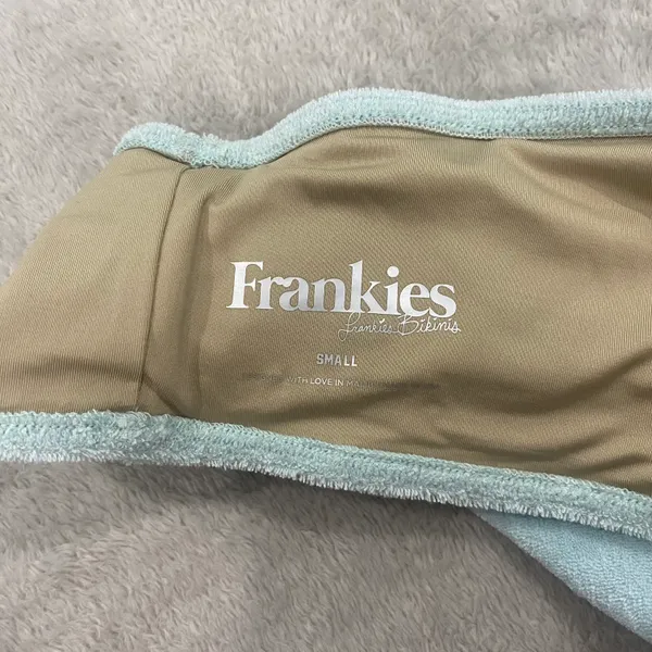 Frankie’s Bikinis Bikini Top Size Small - Image 3