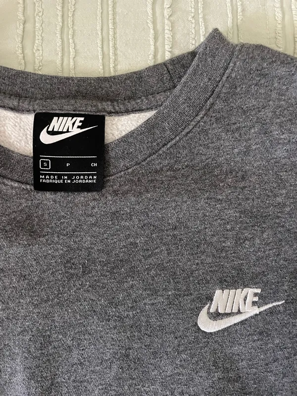  Nike Crewneck - Image 2