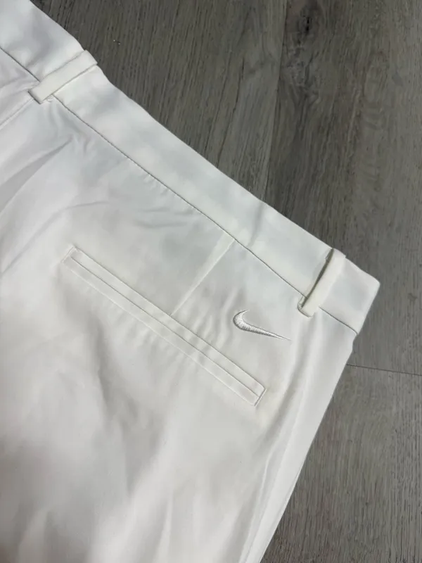 Nike golf shorts  - Image 5
