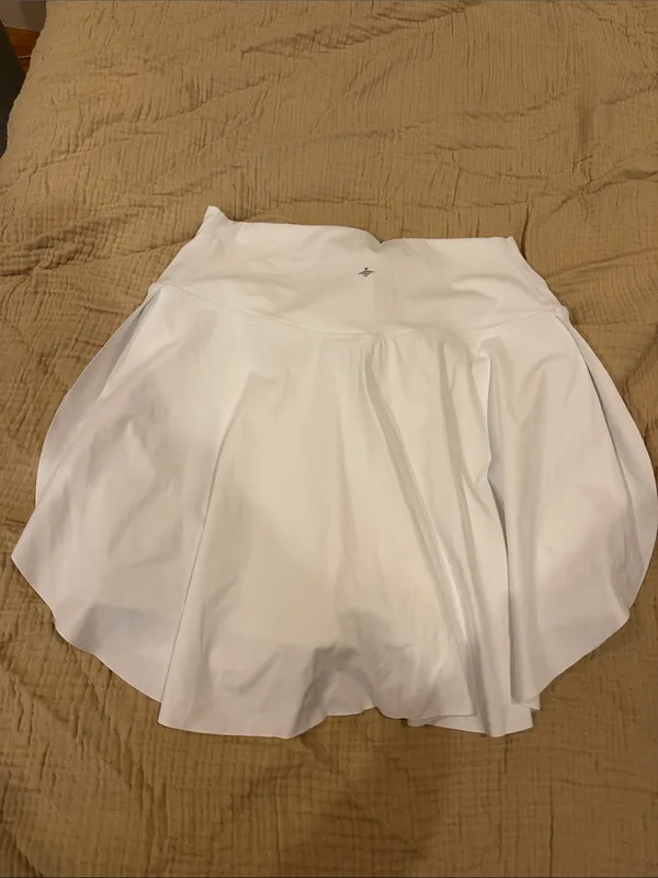 Halara v waist skort - Image 4