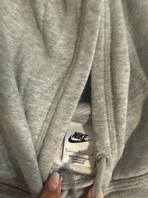 Nike Hoodie - Image 4