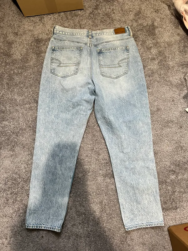 American Eagle Mom Jeans - Image 2