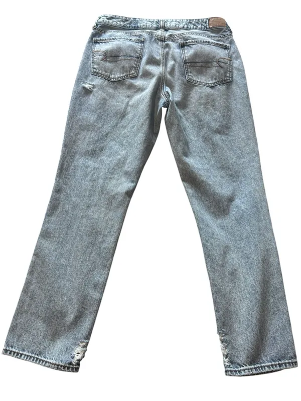American Eagle Tomgirl Distressed Light Wash Jeans Size 10 Regular - Image 3