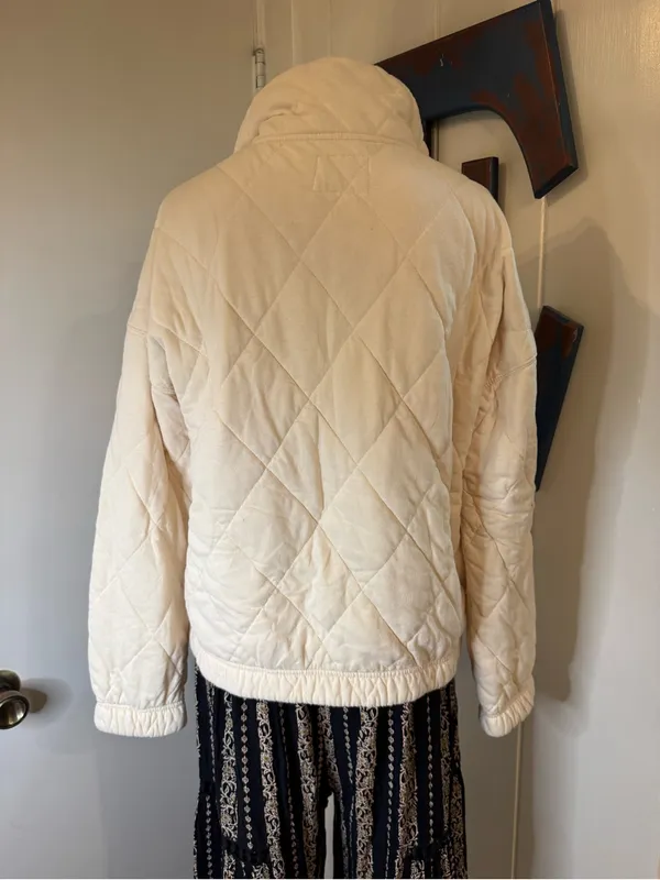 Abercrombie & Fitch Cream Quilted Half-Zip Puffer Pullover Sz L - Image 2