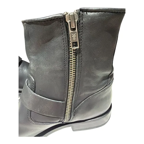 Frye Women's Veronica Belted Short Boot Black Size 5.5 M - Image 4