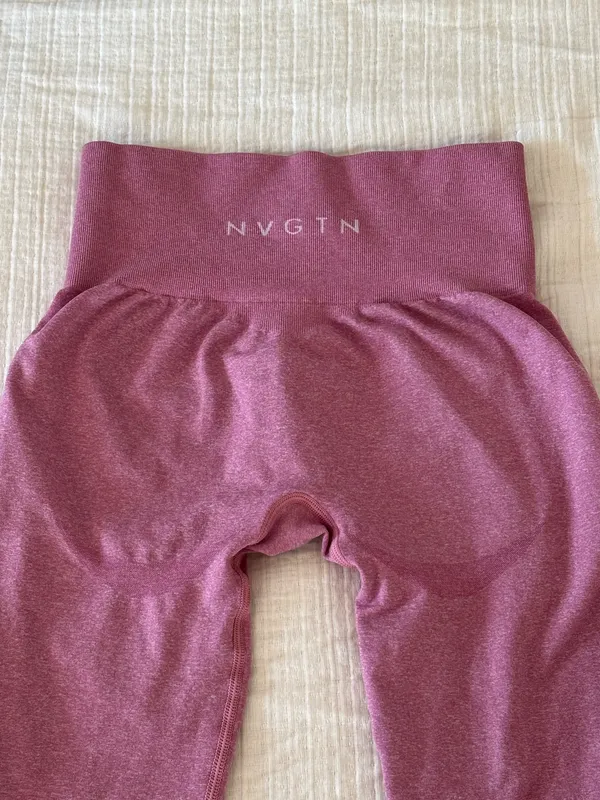 Pink NVGTN contour seamless leggings - Image 2