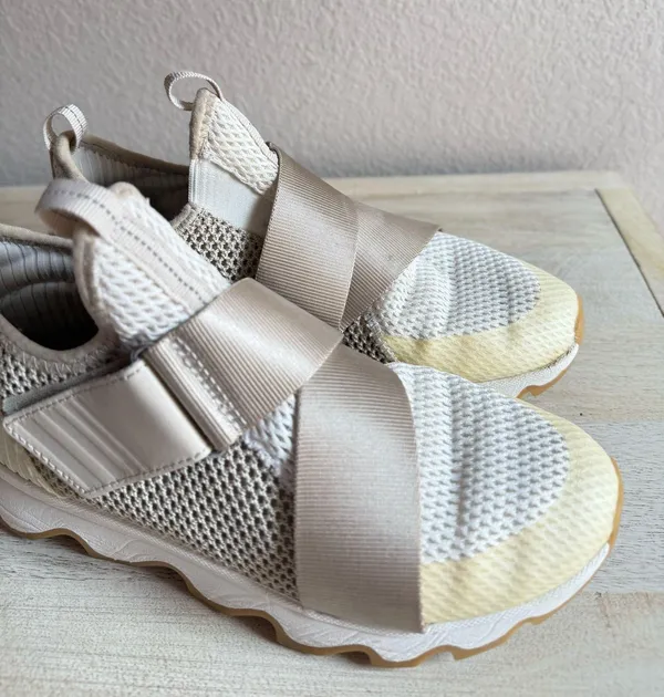 Sorel Kinetic Sneakers - Image 9