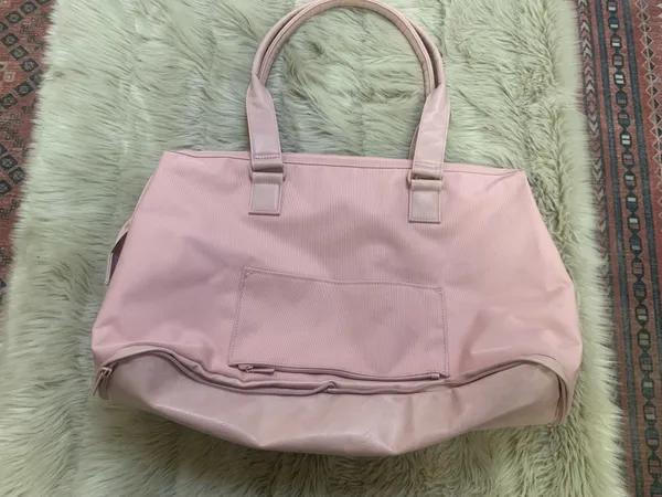 Beis The Weekender in Atlas Pink - Image 3