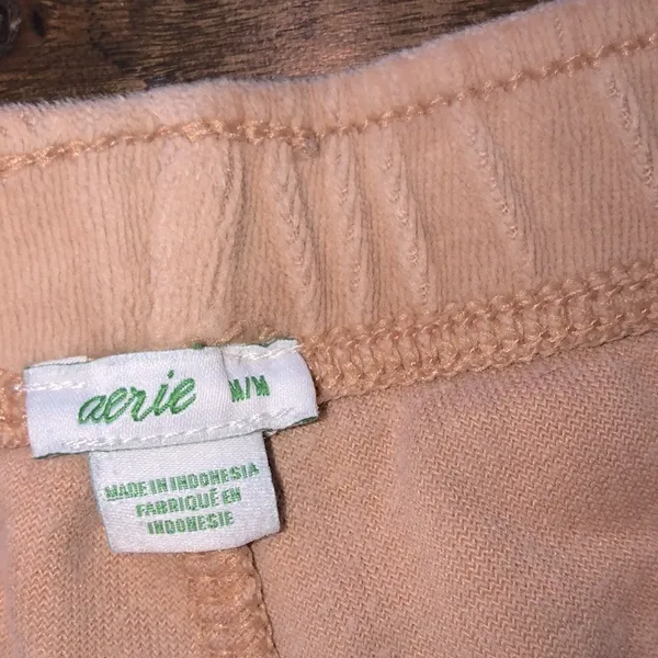 Aerie cozy joggers with pockets size medium oversized - Image 3