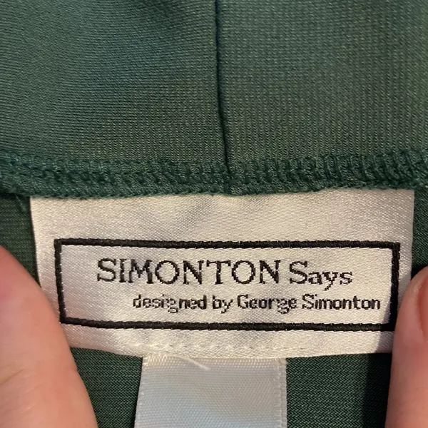 George Simonton Women’s long sleeves shirt size XL color green length 34” - Image 6
