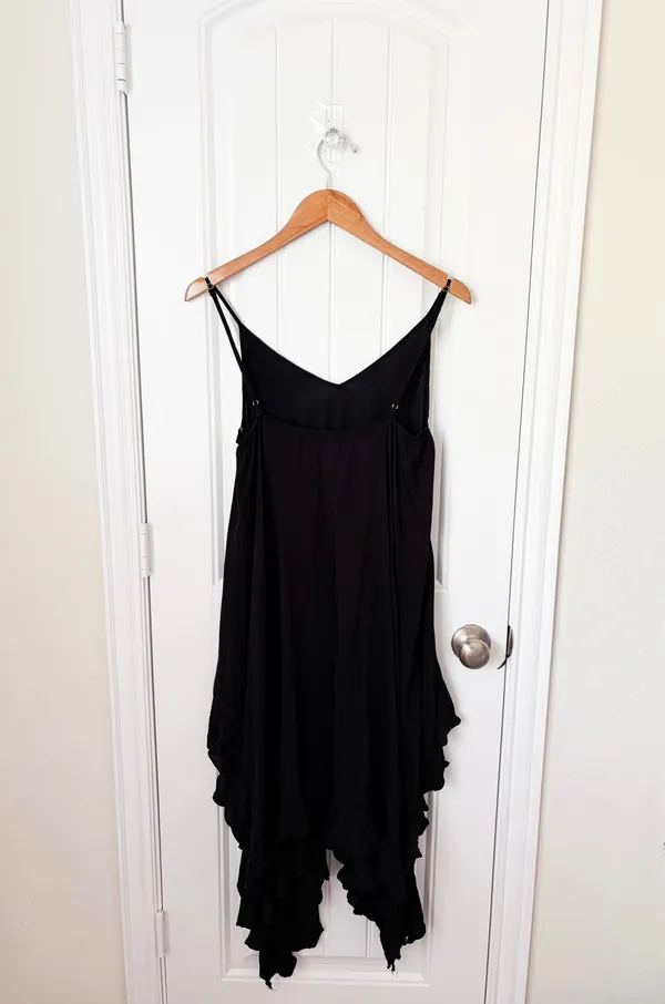 Bleu Rod Beattie Handkerchief Hem Cover Up Sleeveless Black Size Small - Image 2