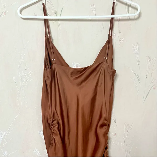 Aritzia Wilfred Only Ruched Slip Dress in Terrazzo Brown - Image 8