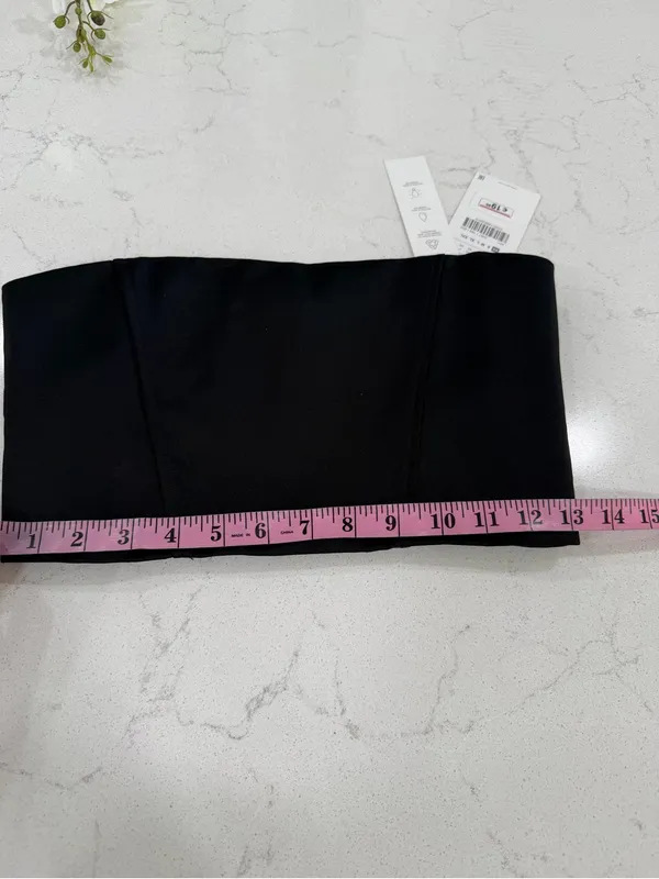 Zara Black Strapless Crop Top with Structured Fit - Image 9