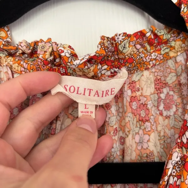 Solitaire Orange Tangerine Floral Eyelet Blouse Size Large - Image 3