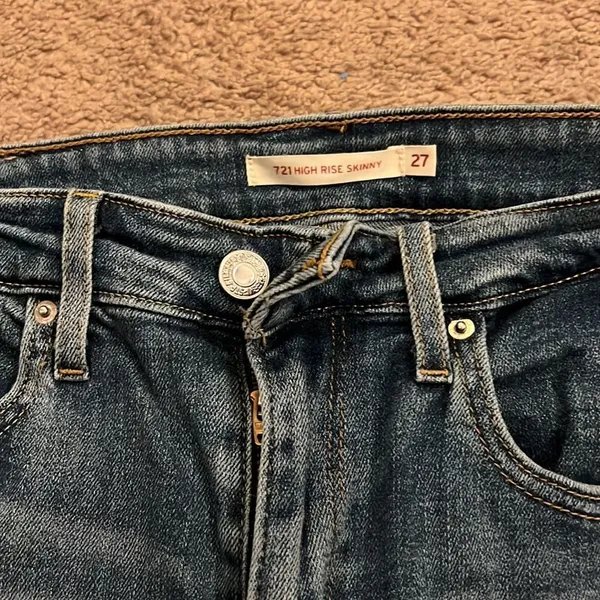 Levi’s 721‎ high rise skinny 27 - Image 4