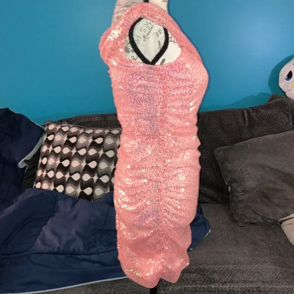 Lucy in the Sky Los Angeles Iridescent Sequin Off Shoulder Dress in Coral - Image 6