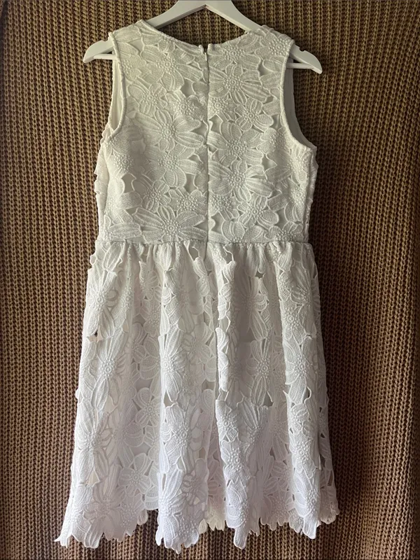 Urban Girl Nites White Floral Lace Sleeveless Midi Dress with Scalloped Hem - Image 6