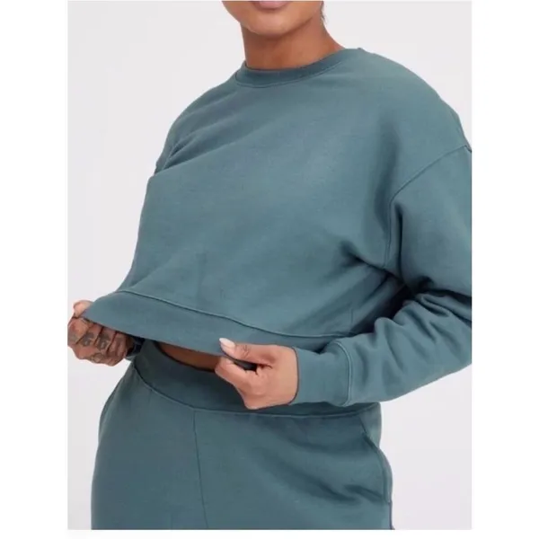 Girlfriend Collective cropped fleece teal pullover crewneck women’s M loungewear - Image 5