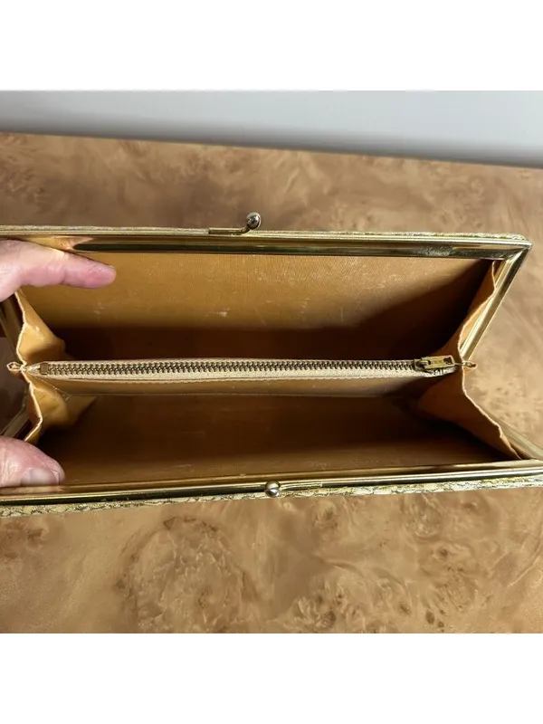 Vintage Gold Brocade Evening Clutch Kiss Lock Formal Cocktail Purse - Image 4