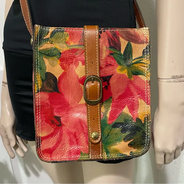 PATRICIA NASH Venezia Pouch Crossbody Spring Multi Floral Leather Crossbody Bag - Image 10