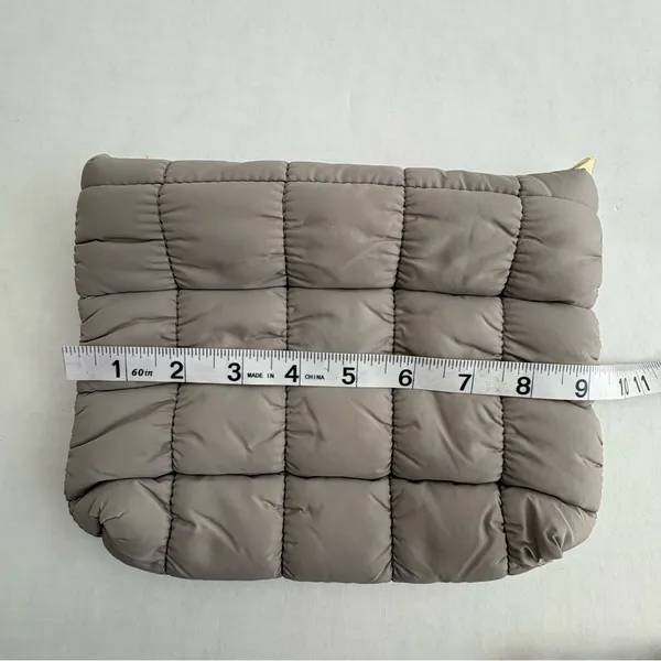 Tarte Quilted Puffy Makeup cosmetic travel bag - Image 7