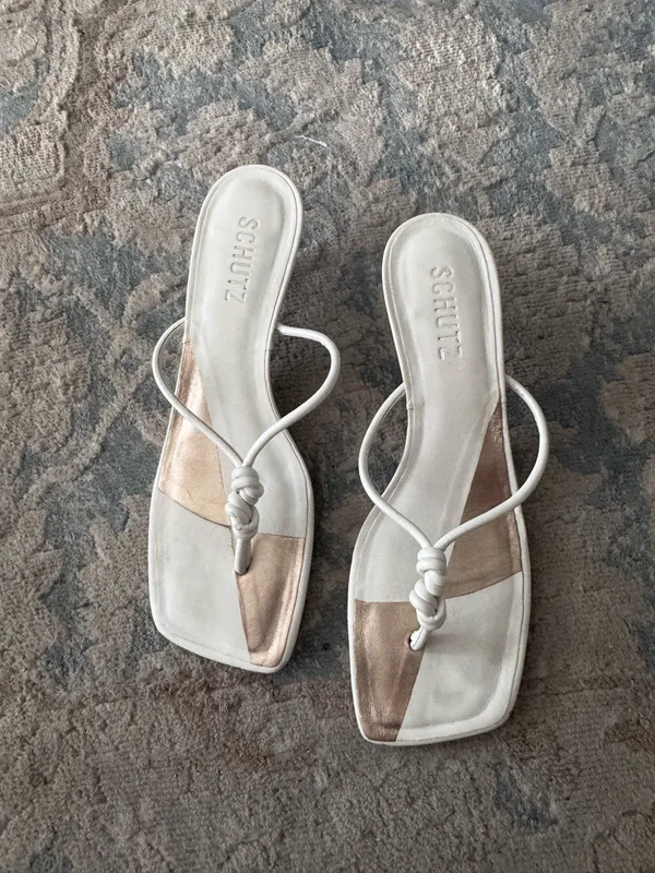 Schutz Poppy Sandal 7.5 White - Image 2