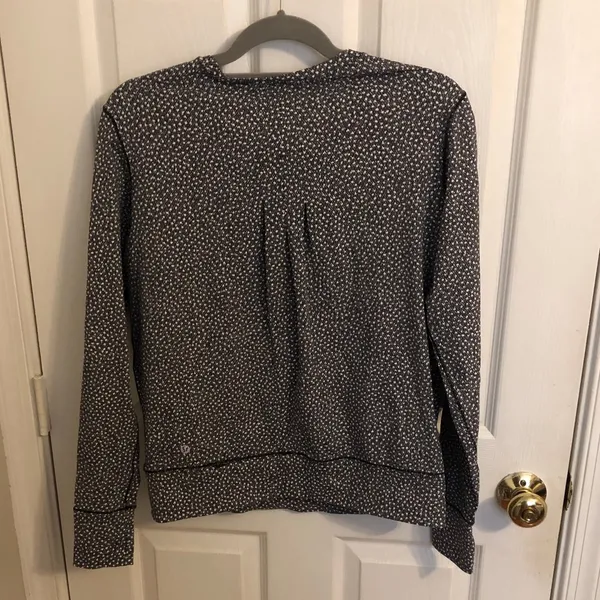 Lululemon Long Sleeve Shirt - Image 2