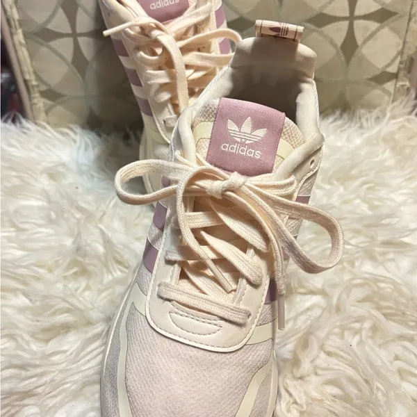 Women’s Adidas Multix Shoes - Image 8