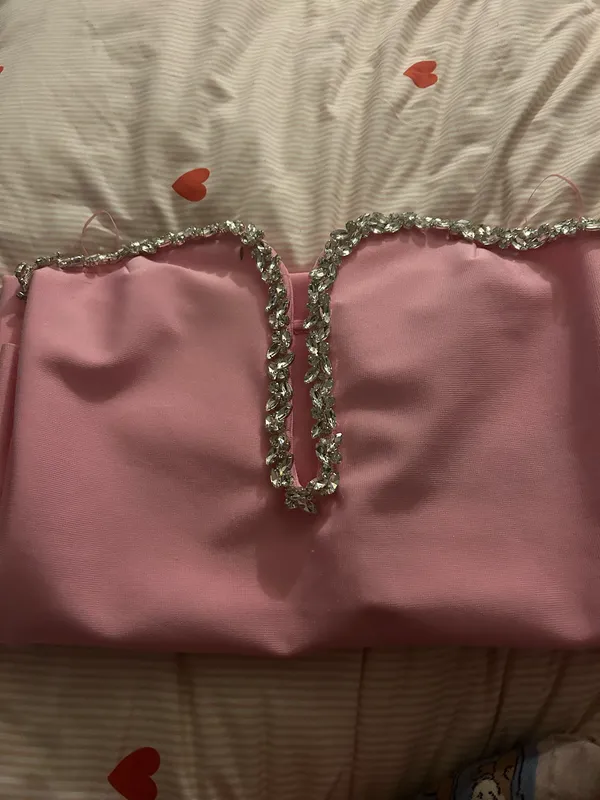 Gorgeous embellished bandage dress - Image 4