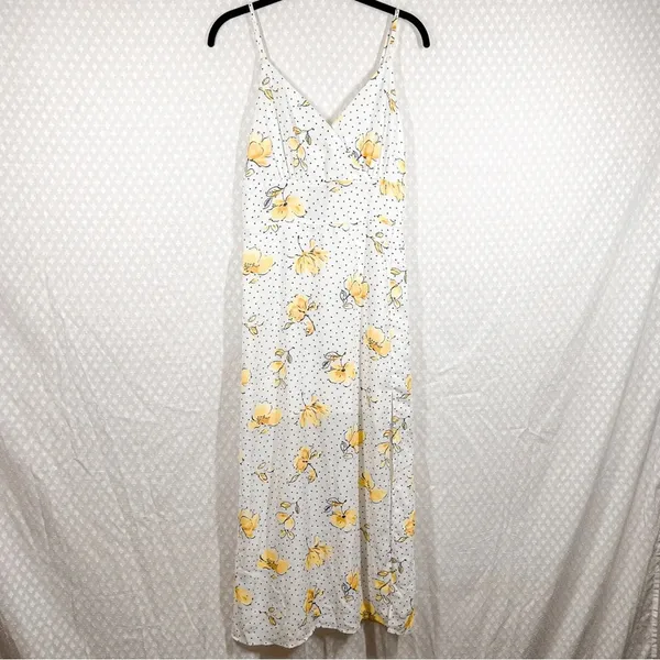 Abercrombie &‎ Fitch NWT White Yellow Romantic Floral Maxi Slip Dress - Image 2