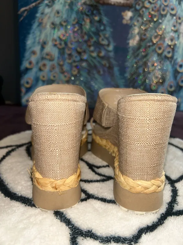 Jennifer Lopez Neutral Beige Wedge Sandals - Unbranded - Image 4