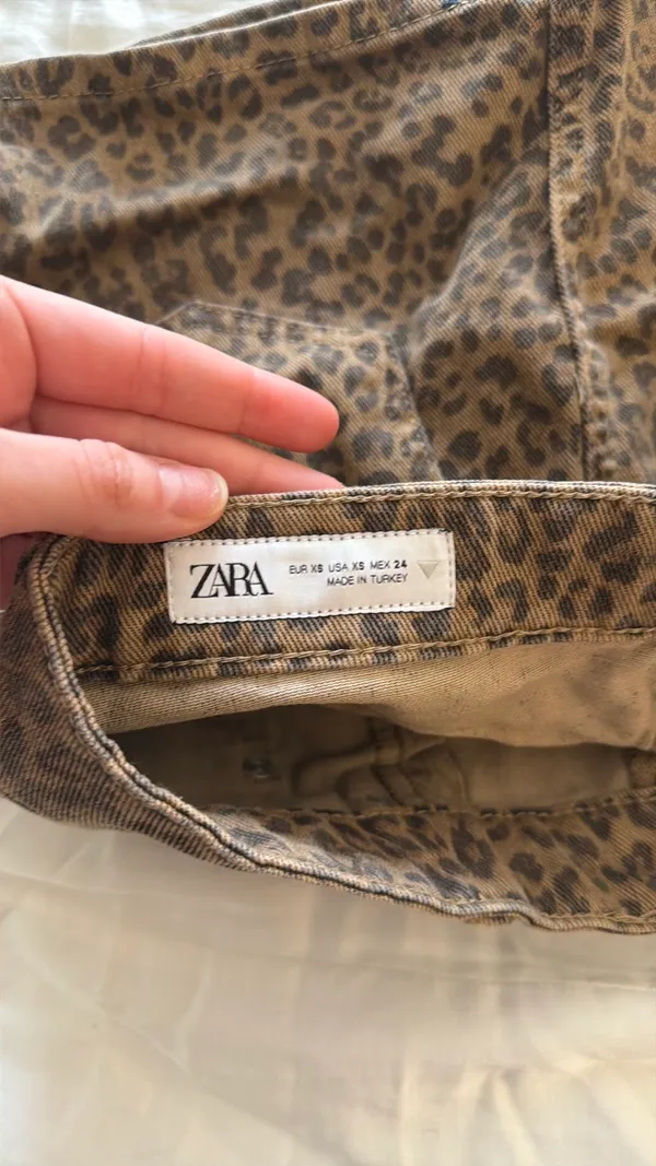 ZARA Leopard Mini Skirt XS - Image 3