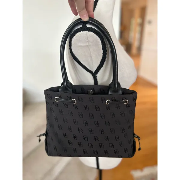 Vintage Dooney & Bourke Black Fabric & Leather Shoulder Bag - Image 2